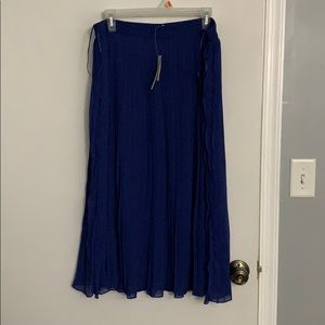 Ankle length skirt